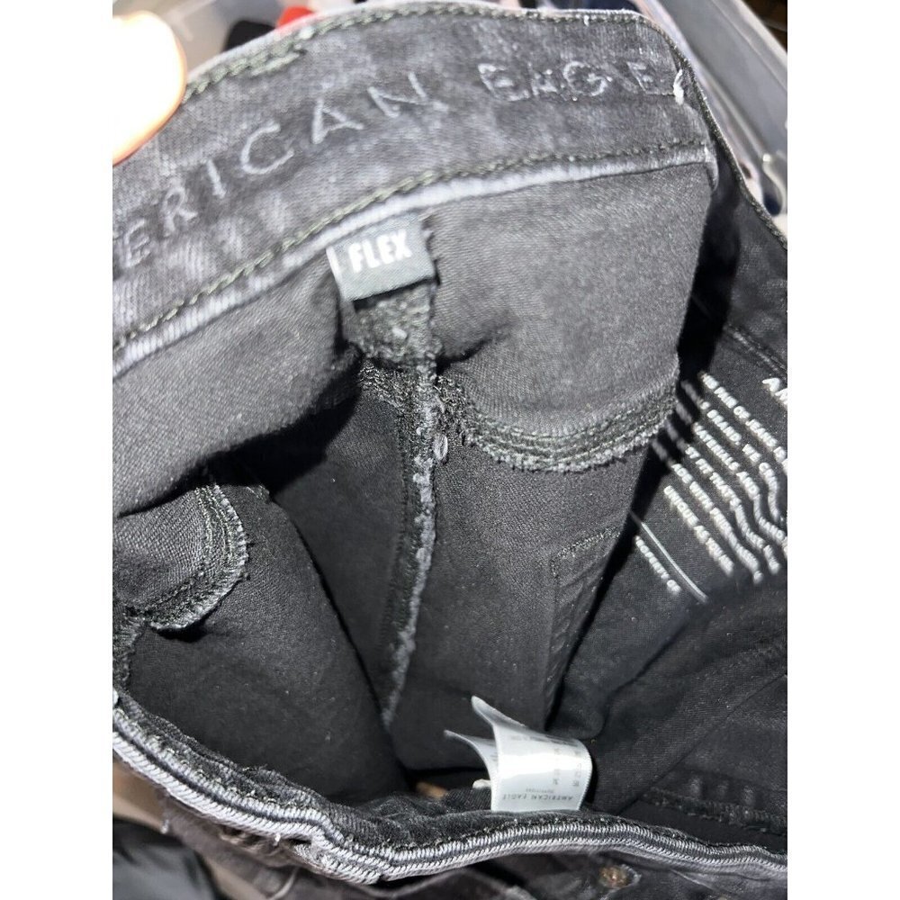 American Eagle Shorts Distressed Flex Size 34 Black Cut-offs Stretchy M - Picture 9 of 10